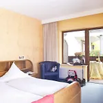 Bio-hotel Uplaender Hof Hotel 3*