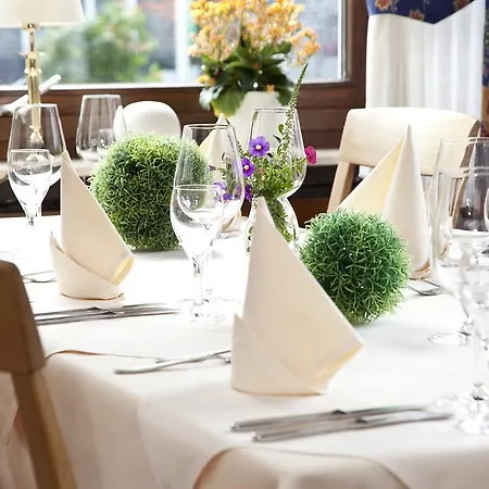 Bio-hotel Uplaender Hof فندق